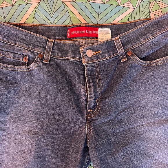 Y2K Levi’s Superlow Stretch Bootcut Jeans - Picture 3 of 5